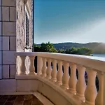 Barbara *
